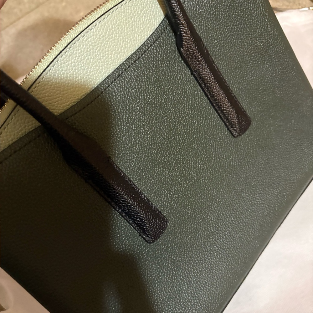 Kate Spade Two-Tone Green and Black Tote - Picture 11 of 15